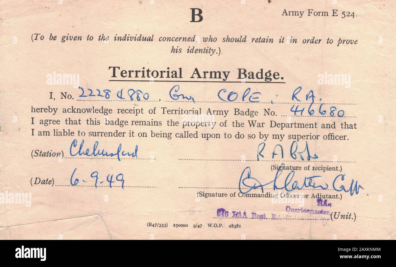 Army form hi-res stock photography and images - Alamy