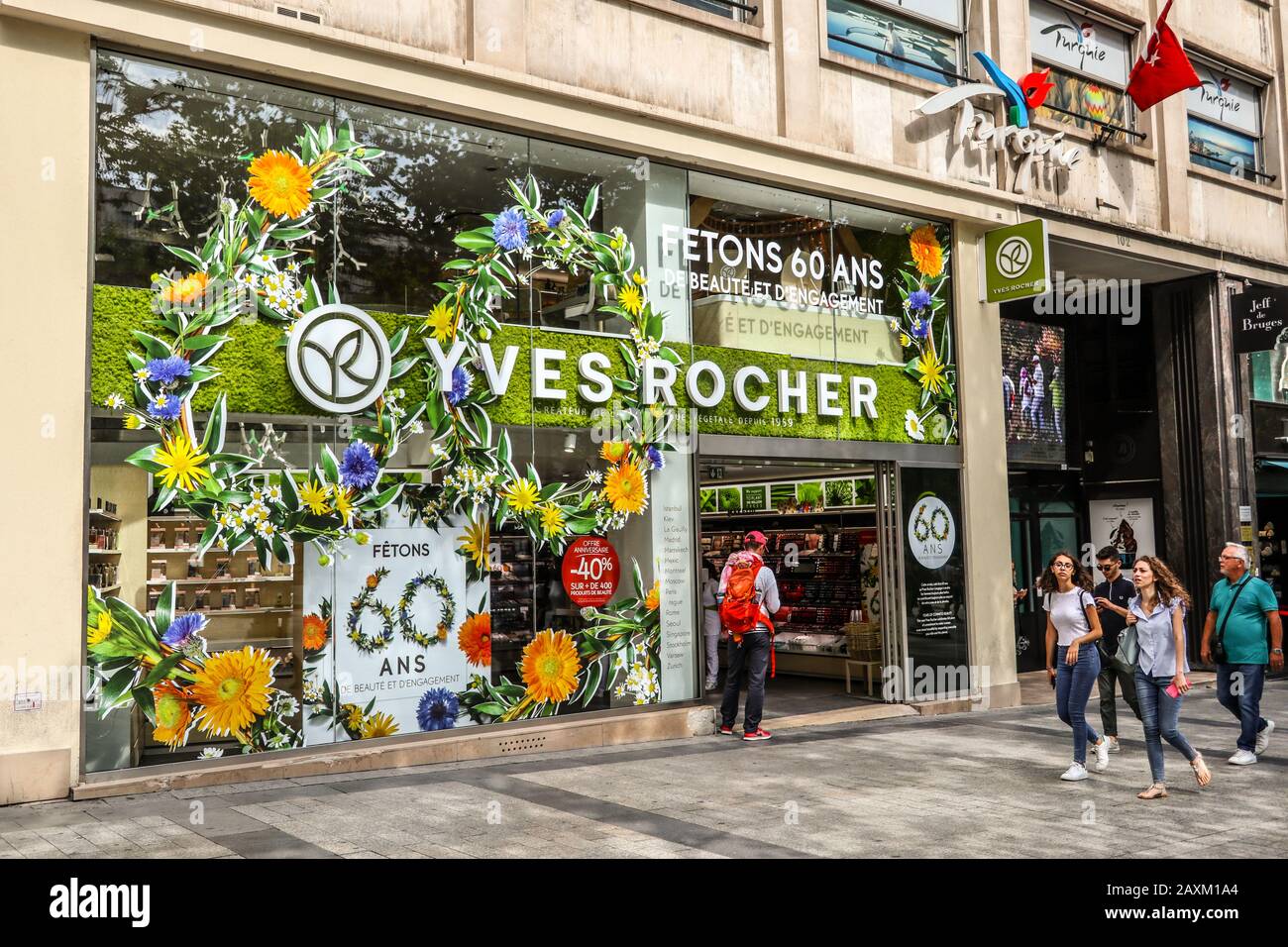 Yves Rocher store on Champs-Élysées Paris France Europe Stock Photo - Alamy