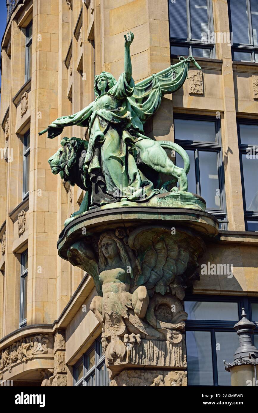 Europe, Germany, Hamburg, historical Old Town, Nikolaifleet, trading ...