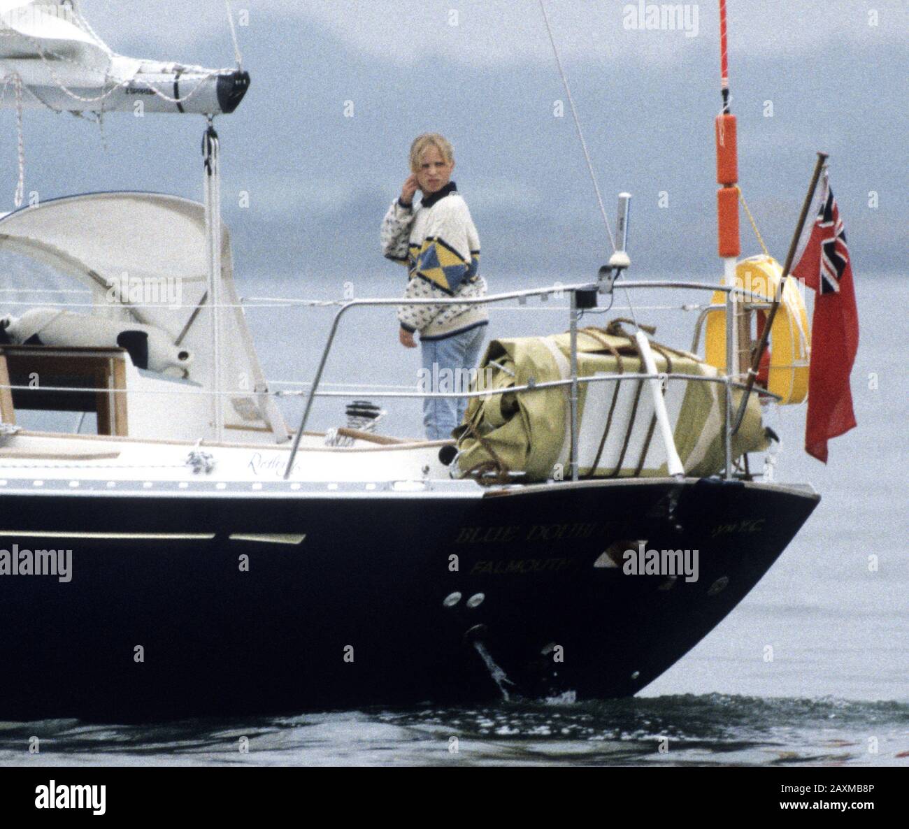 Zara Phillips and HRH Princess Anne on board Princess Anne's new Yacht Blue Doublet, Solent, England June 1992, Stock Photo
