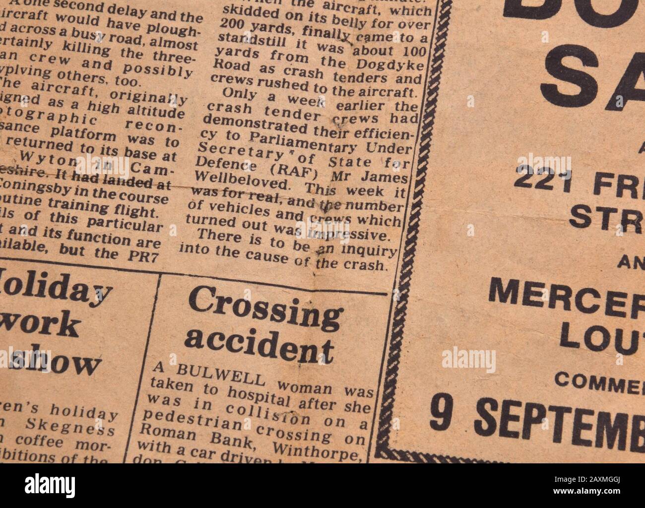 A yellowed, old 1970's newspaper clipping containing the small headline: 'Crossing accident' Stock Photo