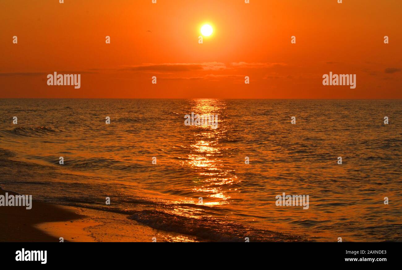 sea views from the sun and the reflection of the sun during sunset, sunrise Stock Photo