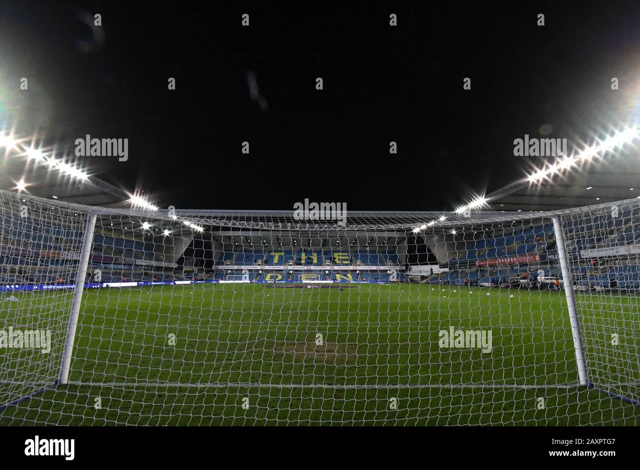 LONDON, ENGLAND - FEBRUARY 12TH General view of the stadium during the Sky Bet Championship match between Millwall and Fulham at The Den, London on Wednesday 12th February 2020. (Credit: Ivan Yordanov | MI News)Photograph may only be used for newspaper and/or magazine editorial purposes, license required for commercial use Credit: MI News & Sport /Alamy Live News Stock Photo