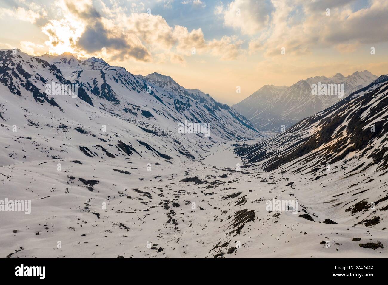 Aline glacial snow covered valley in the mountains, Himalaya Nepal Stock Photo