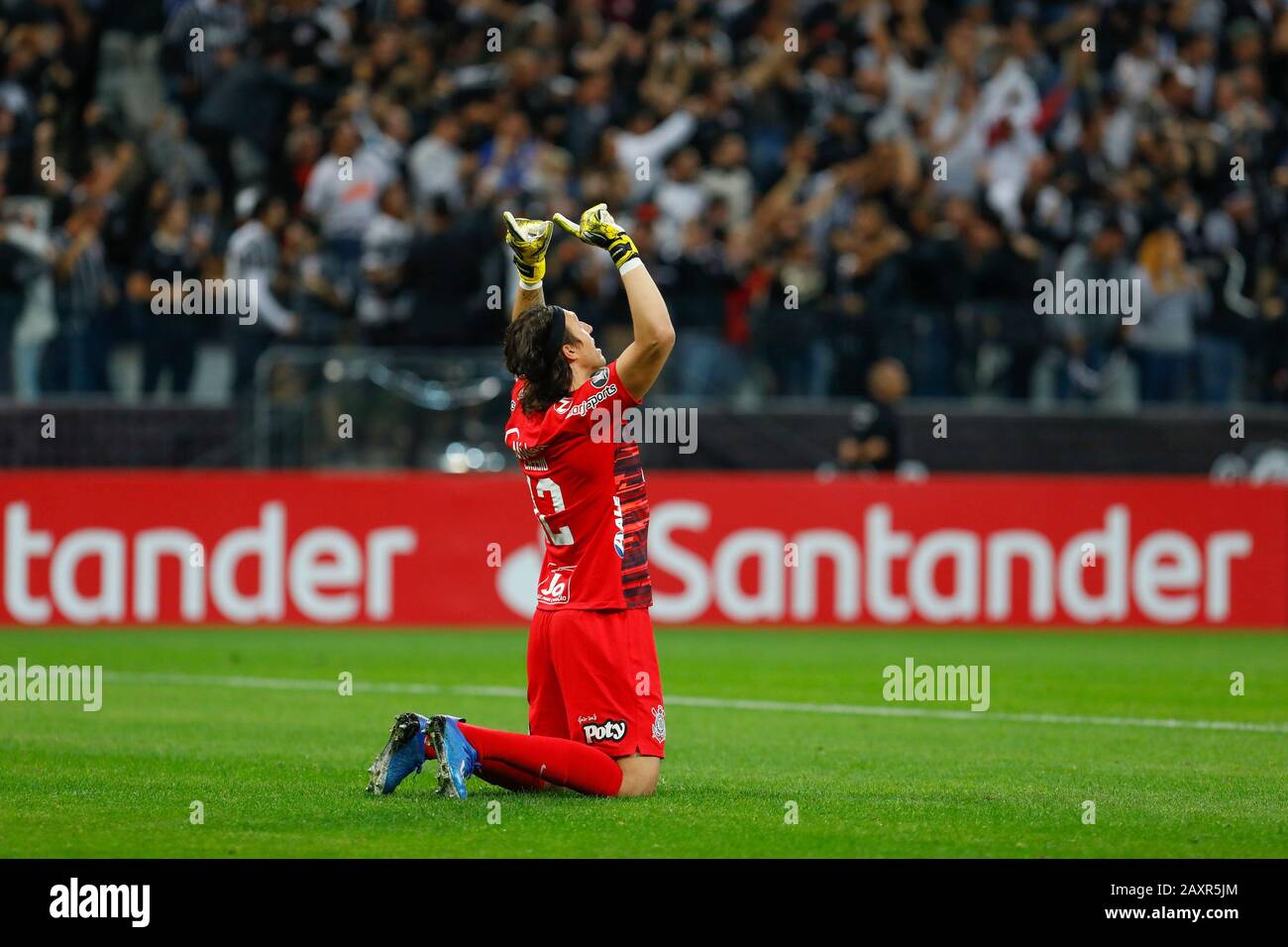 Sao Paulo Sp 12 02 2020 Corinthians X Guarani Cassio Celebrates Corinthians Firstl Oal During The Game