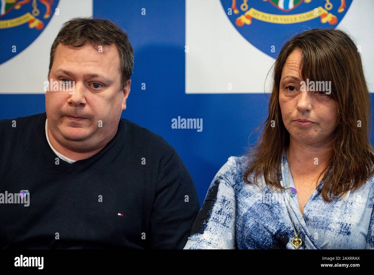 EMBARGOED TO 0001 FRIDAY FEBRUARY 14 The parents of Leah Croucher John and Claire speaking to media at Milton Keynes Police Station, as they plead for information one year on from her disappearance. Stock Photo
