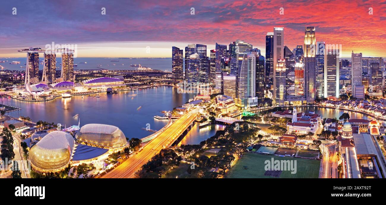 Aerial view of sunset at Marina Bay Singapore city skyline Stock Photo ...