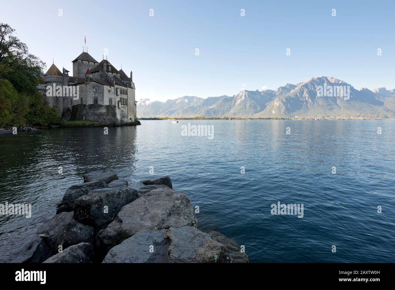 Switzerland, Vaud, Waadt, Montreux, Veytaux, Château de Chillon, Schloss, castle, Lac Léman, Genfer See, Geneva Lake, automne, Herbst, autumn Stock Photo