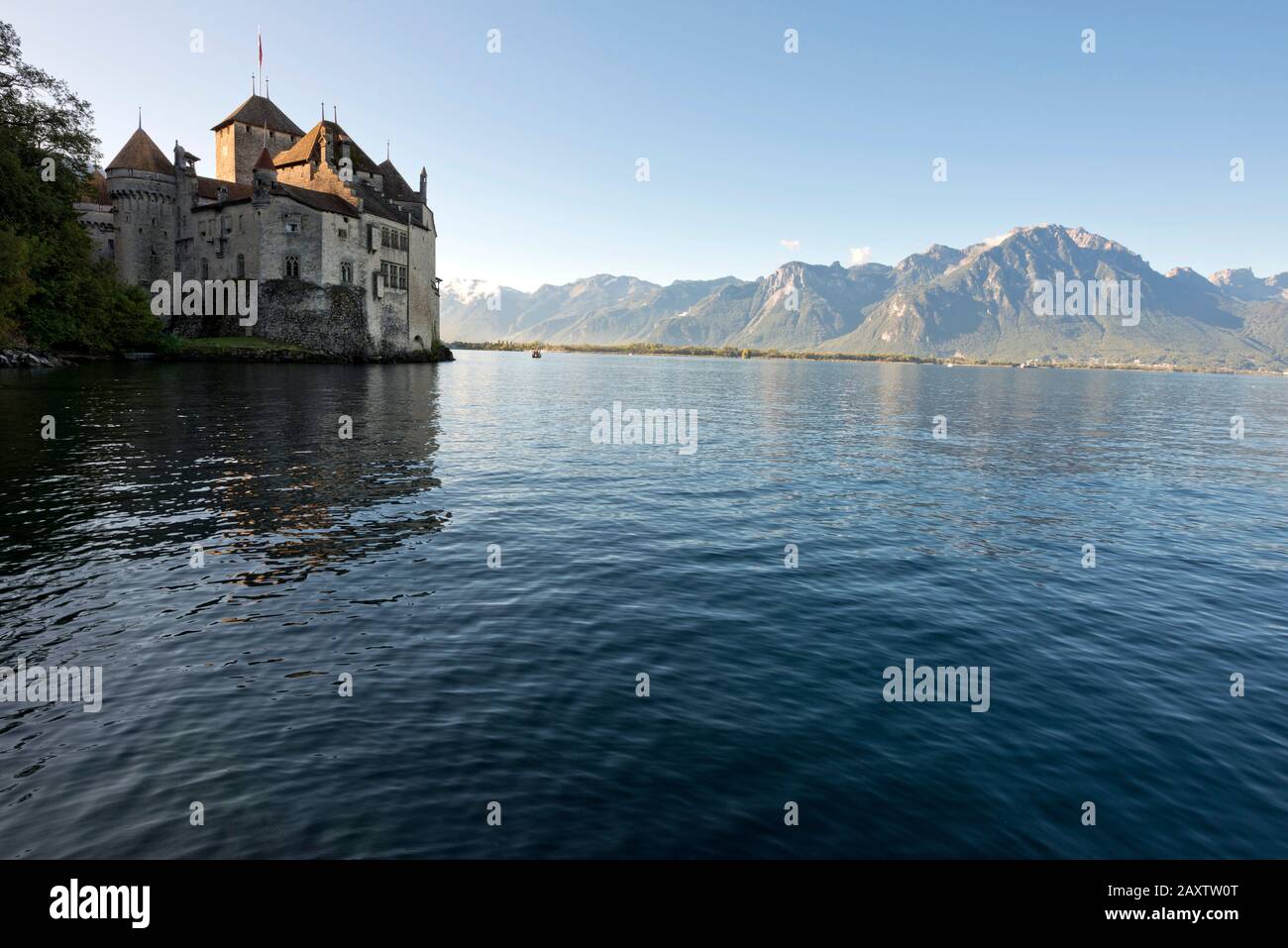 Switzerland, Vaud, Waadt, Montreux, Veytaux, Château de Chillon, Schloss, castle, Lac Léman, Genfer See, Geneva Lake, automne, Herbst, autumn Stock Photo