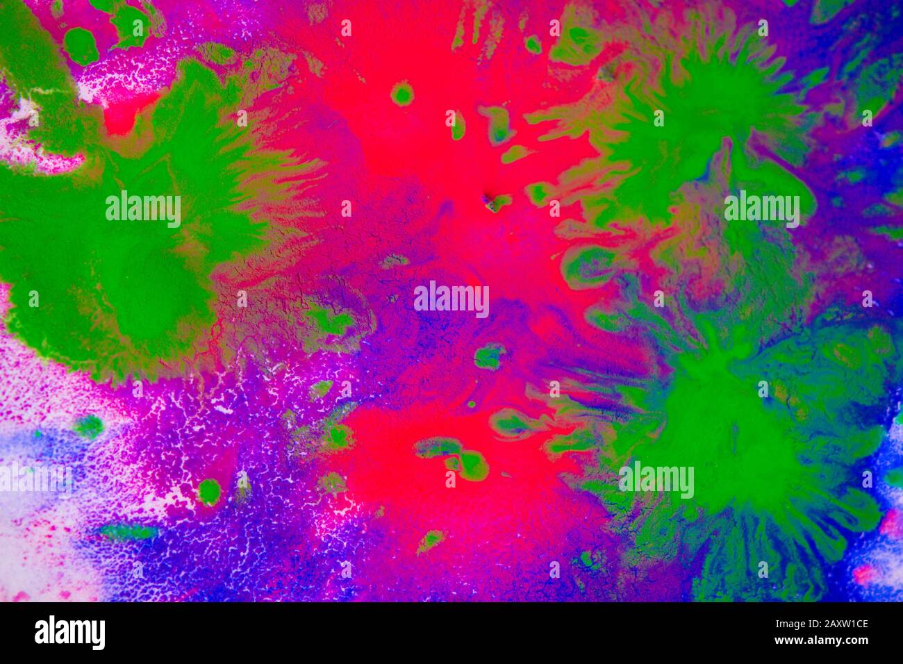 Flowable paint hi-res stock photography and images - Alamy