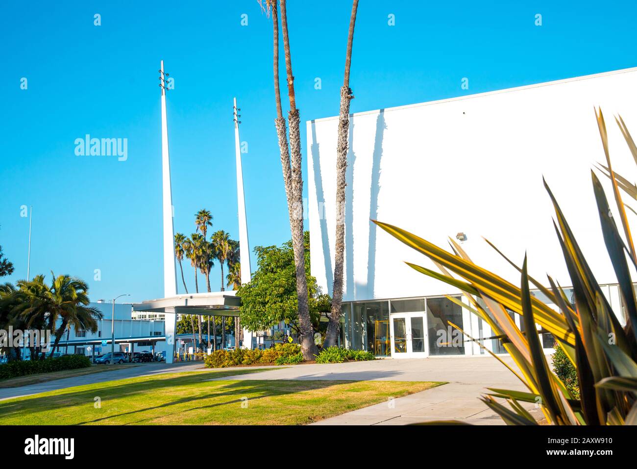 los angeles santa monica civic auditorium public convention center