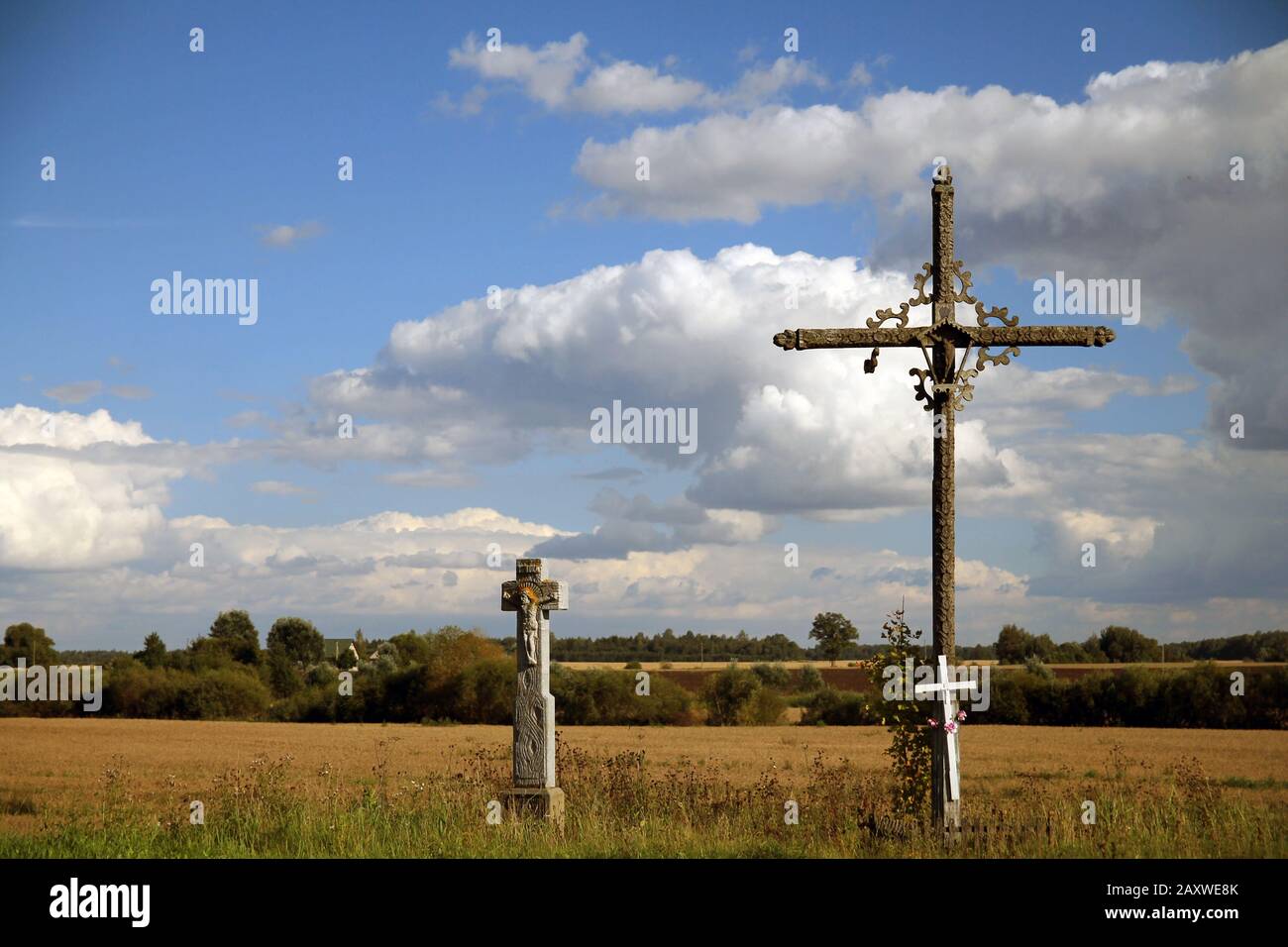 Two Cross Commons Two crosses hi-res stock photography and images - Alamy
