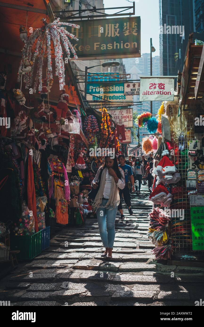 Marketstands hi-res stock photography and images - Alamy