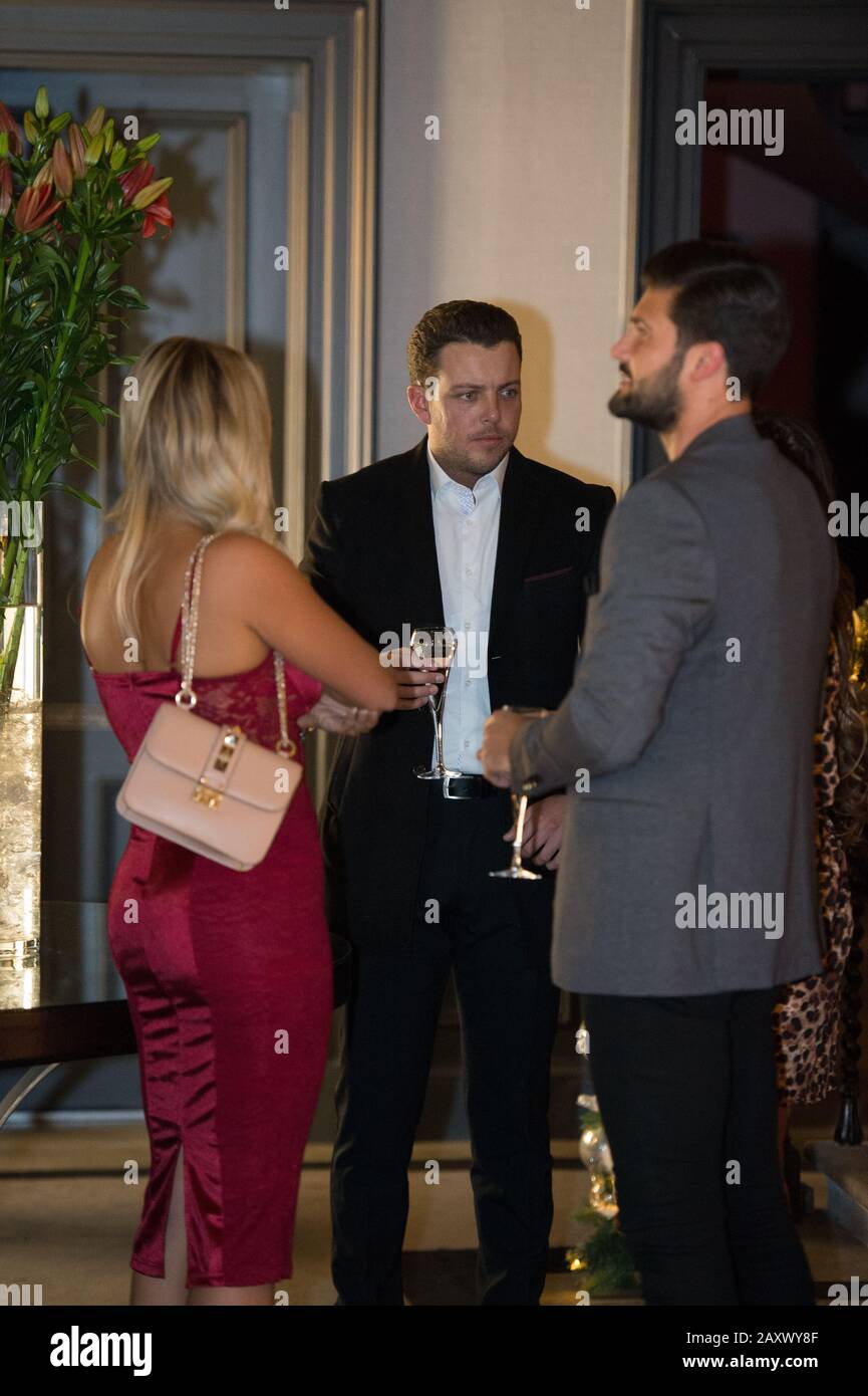 Edinburgh, UK. 27th November 2018.  James 'Diags' Bennewith TOWIE party for QUIZ Clothing. Credit: Colin Fisher/Alamy Live News Stock Photo