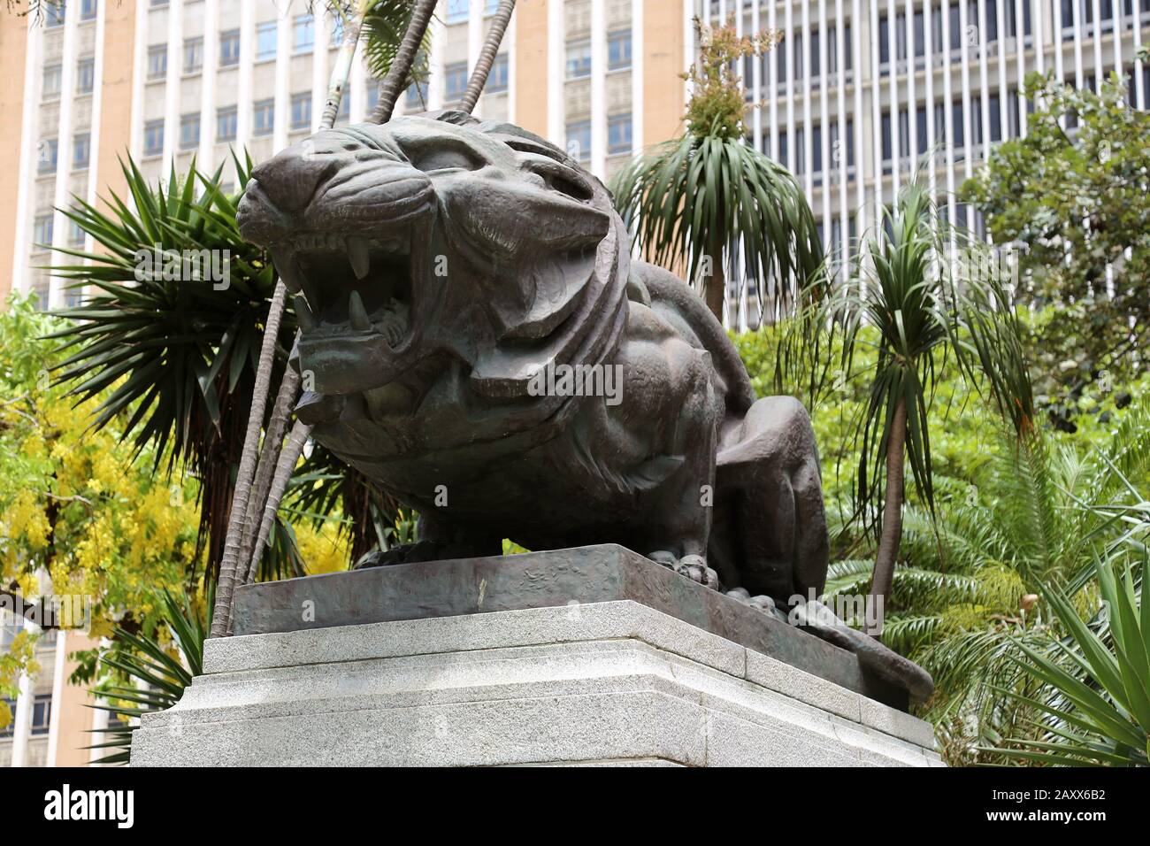 Art Deco style lion sculpture, Cenotaph Gardens, Farewell Square