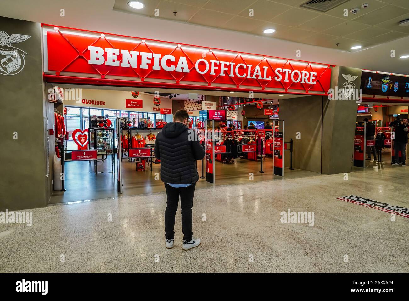 Sport Lisboa e Benfica,Estadio Sport Lisboa e Benfica, sports stadium store,  Lisbon Portugal Stock Photo - Alamy