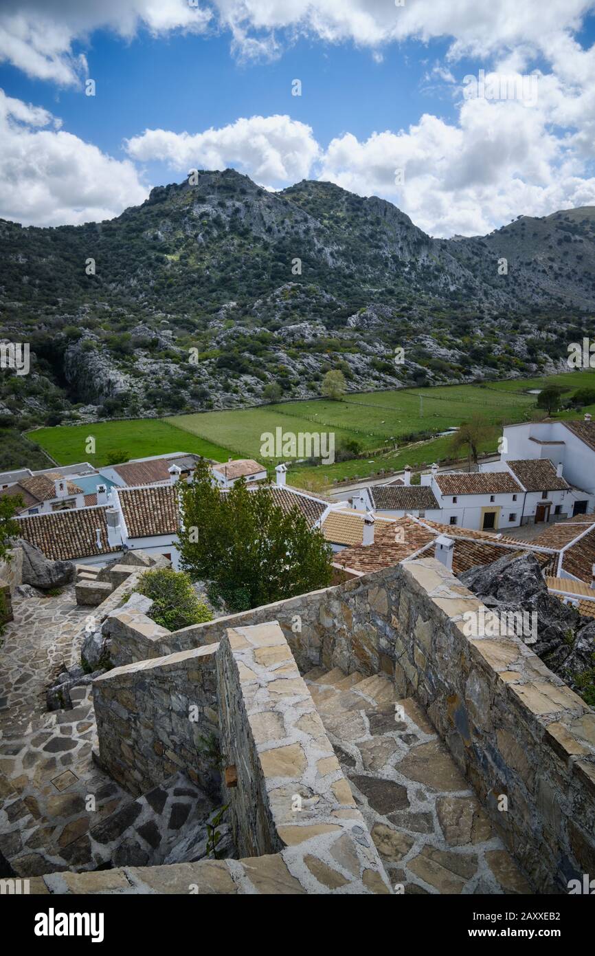 Street view of zahara de la sierra hi-res stock photography and images ...