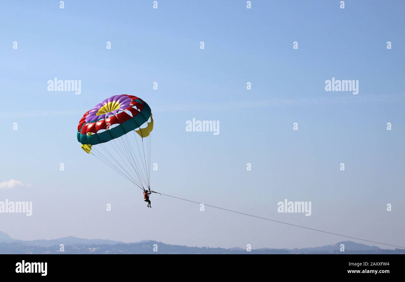 Parachute jumpingsailing above the sea Stock Photo Alamy
