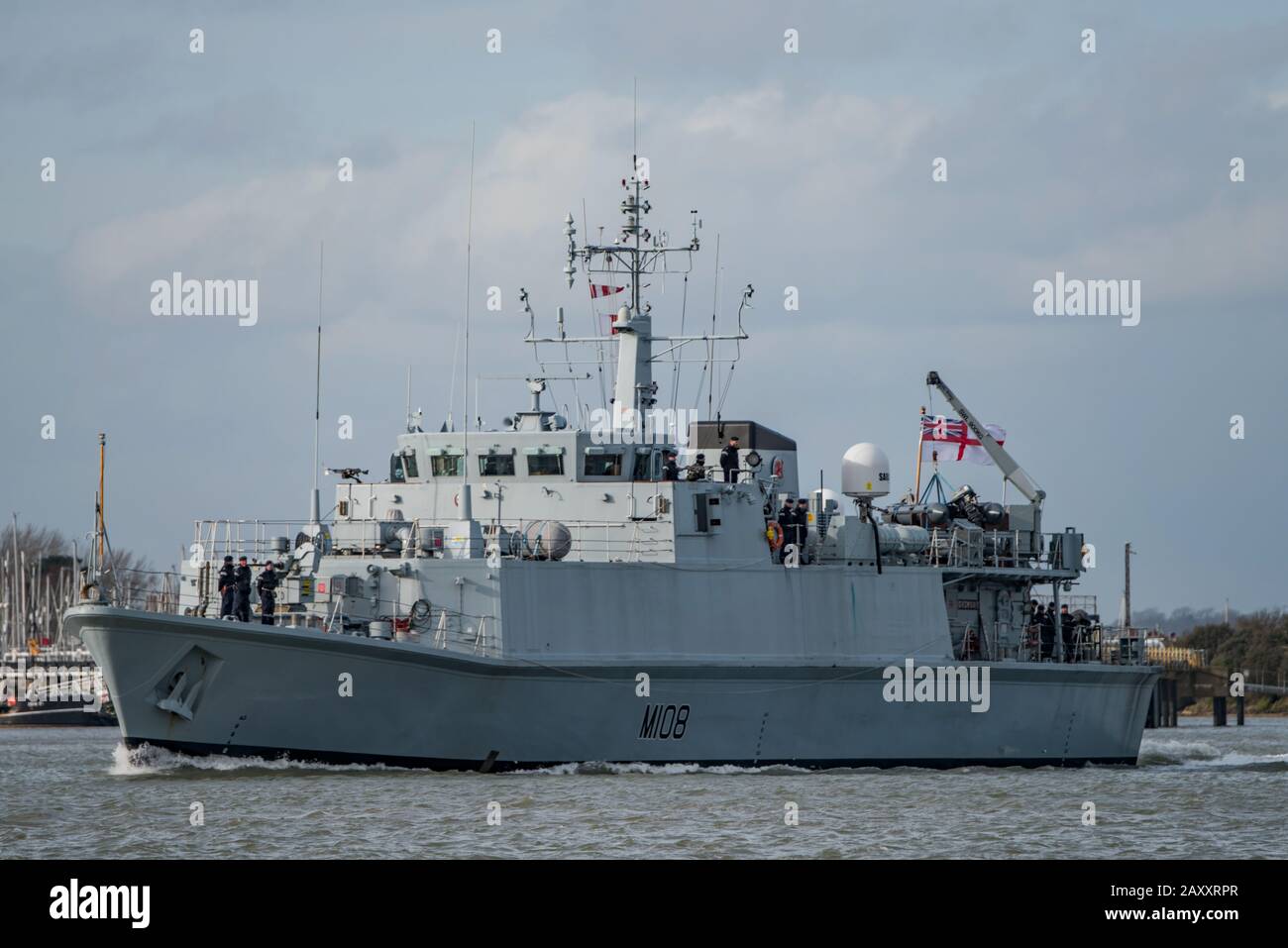 The Royal Navy mine warfare vessel HMS Grimsby (M108) leaving