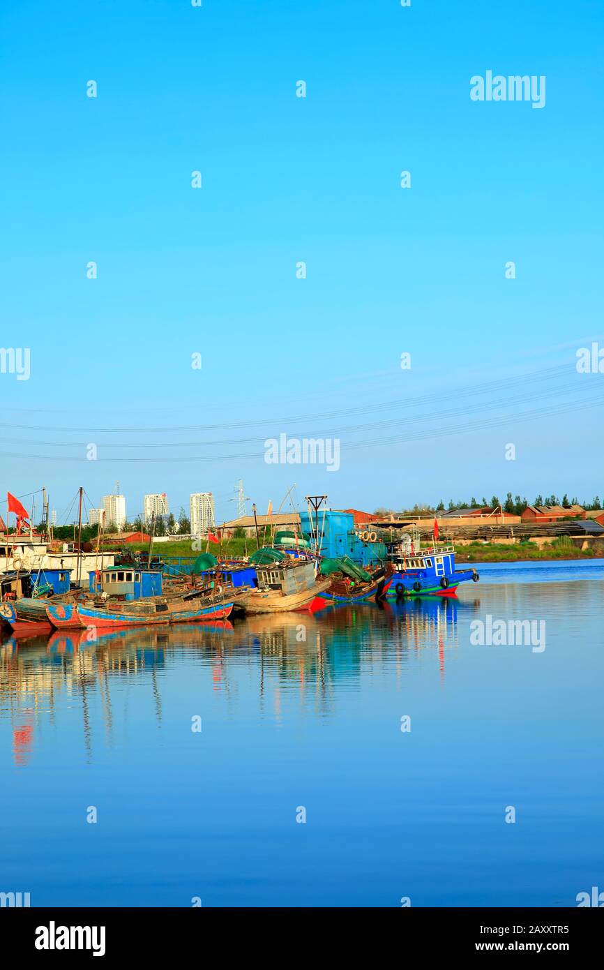 Fishing boats in the harbour Stock Photo - Alamy