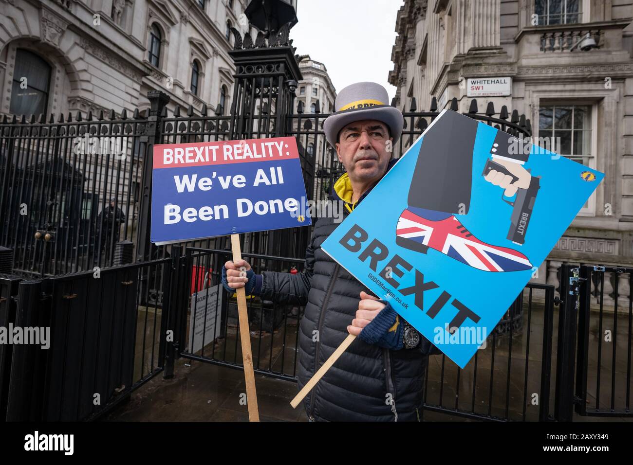 Pro-EU campaigner, Steve Bray, continues his anti-Brexit protests outside Downing Street on the morning of the cabinet reshuffle. London, UK. Stock Photo