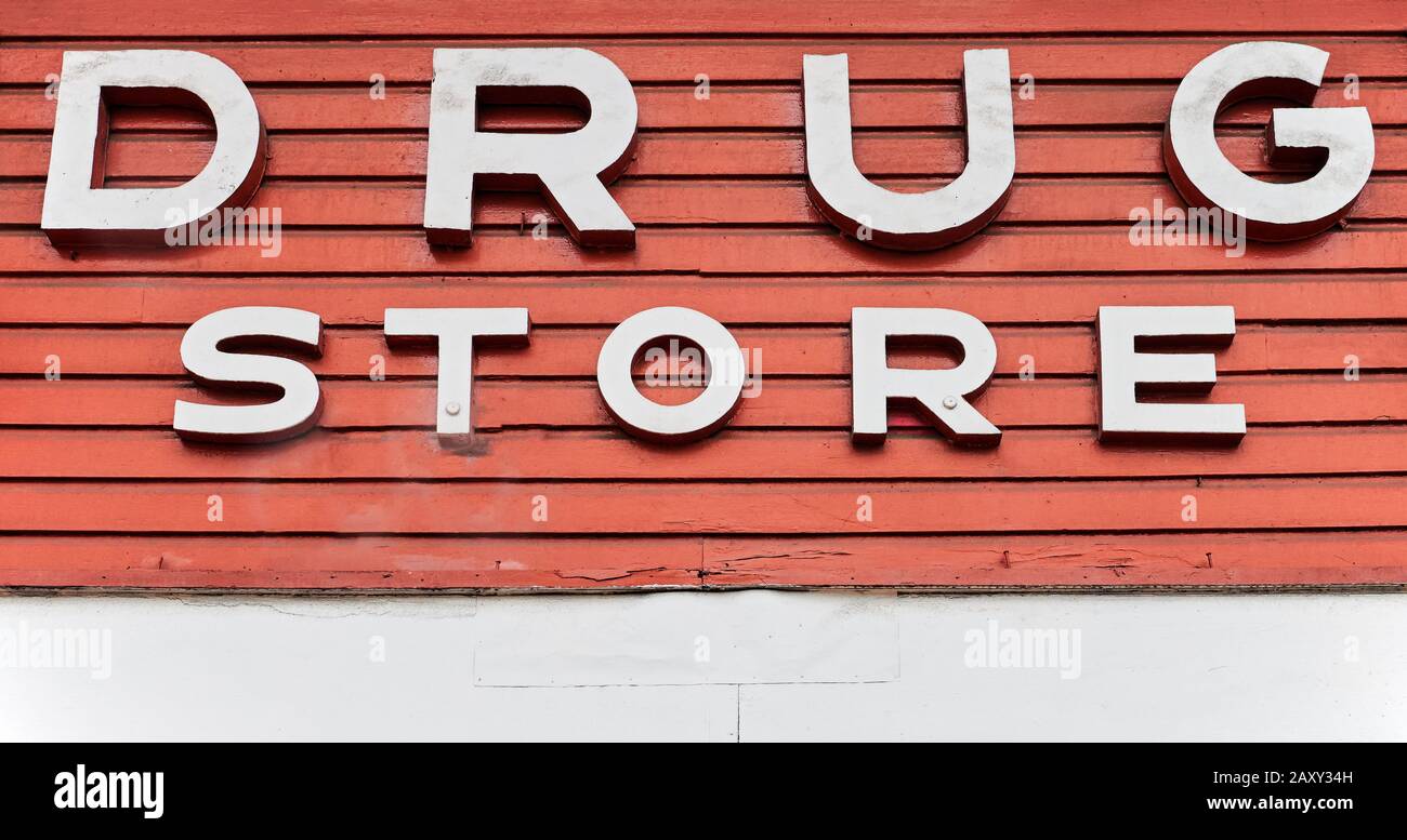 Drug store sign hires stock photography and images Alamy