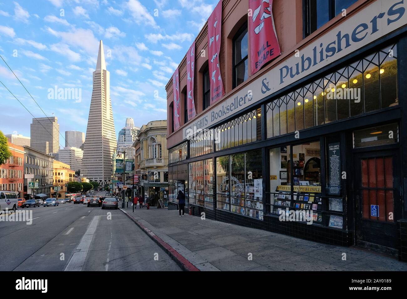 View over Columbus Avenue to the Transamerica Pyramid high-rise and the legendary City Lights Bookstore, San Francisco, California, USA Stock Photo