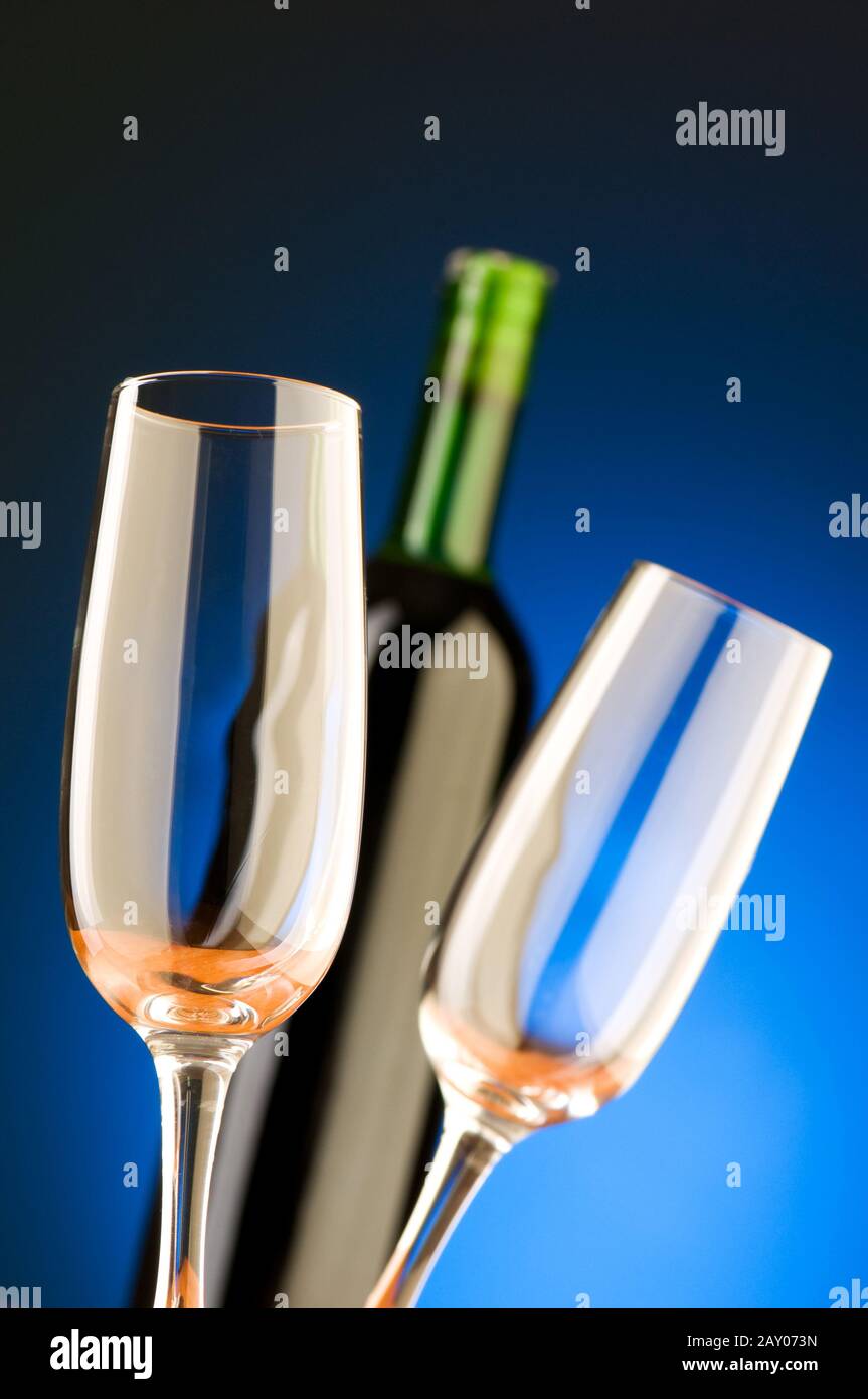 Wine concept with gradient background Stock Photo - Alamy