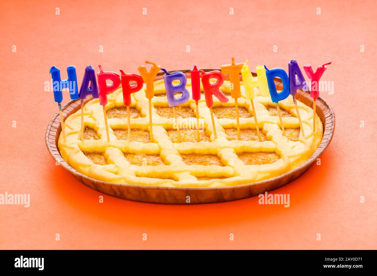 Happy birthday candles in the pie Stock Photo Alamy