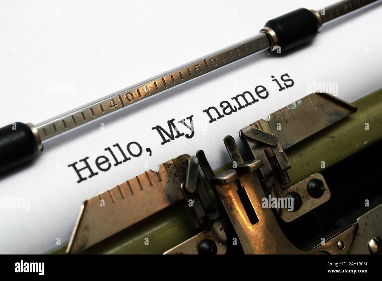 HELLO I MY NAME IS visual data 7