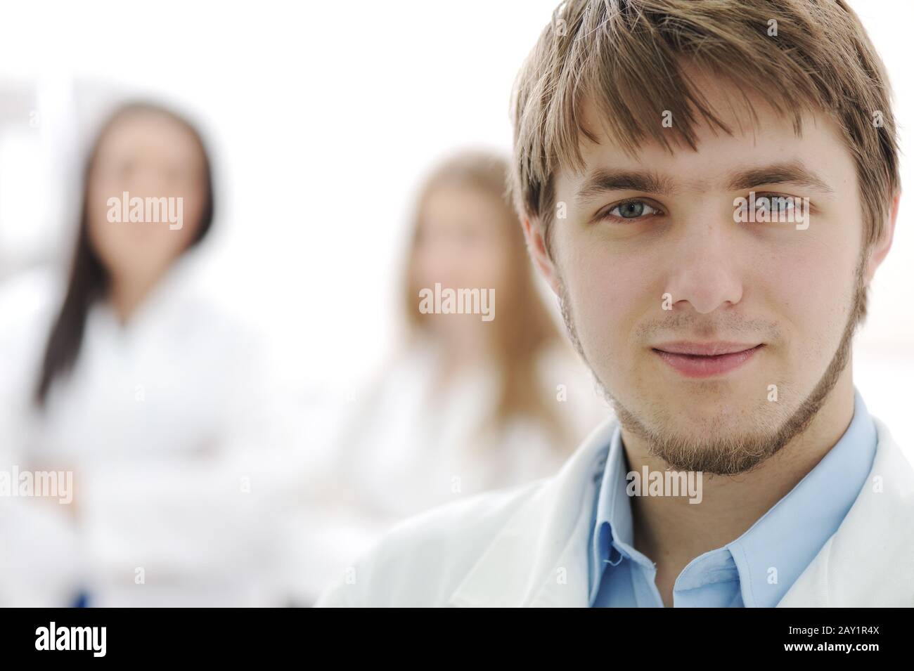 Portrait confident muslim doctor hi-res stock photography and images ...