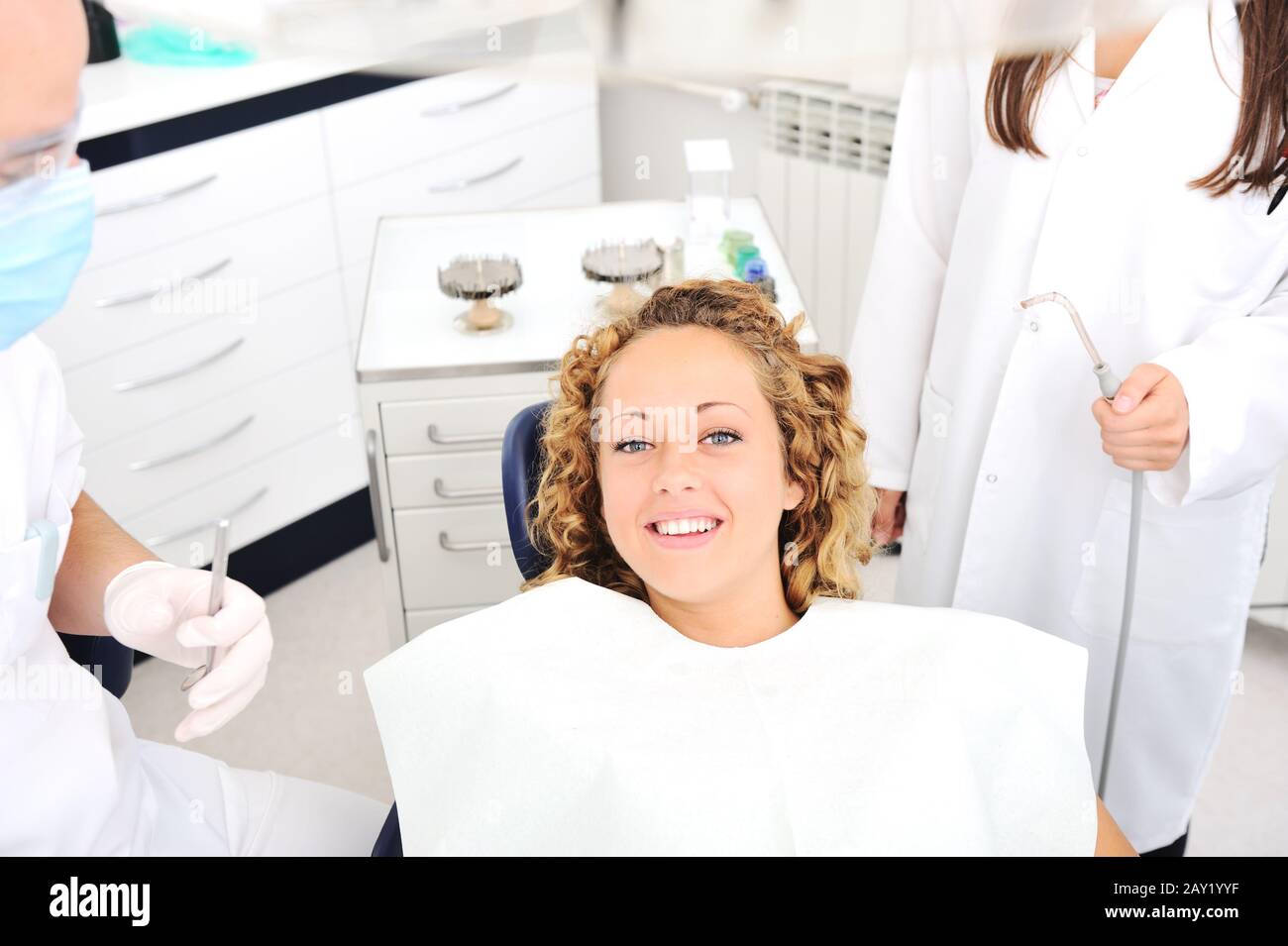 Teeth checkup at dentist's office Stock Photo Alamy