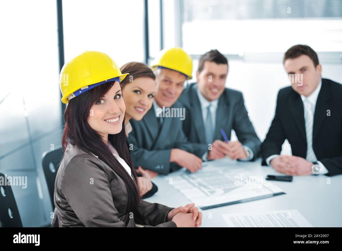 Technology business meeting hi-res stock photography and images - Alamy