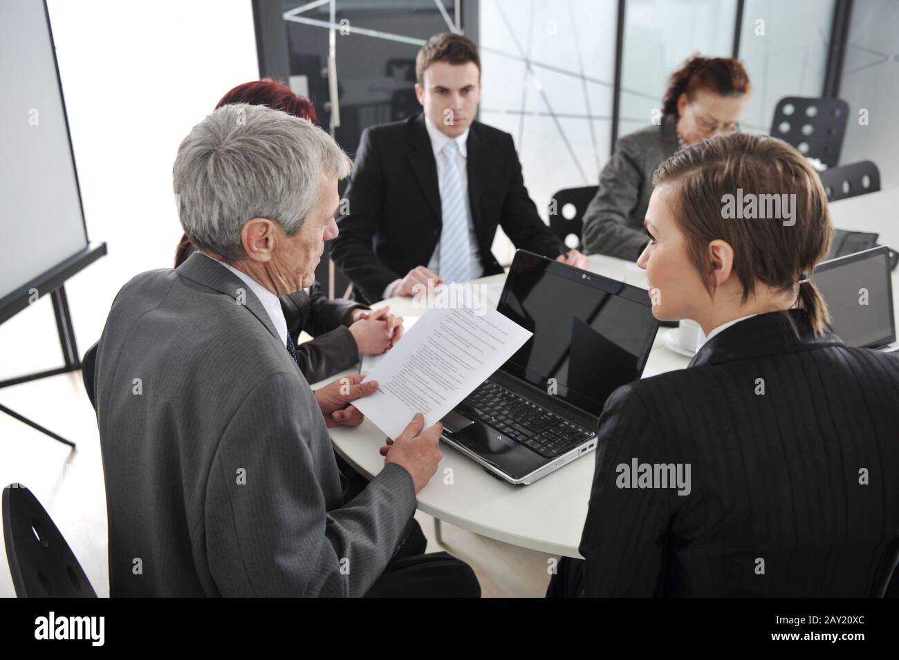 International business meeting hi-res stock photography and images - Alamy