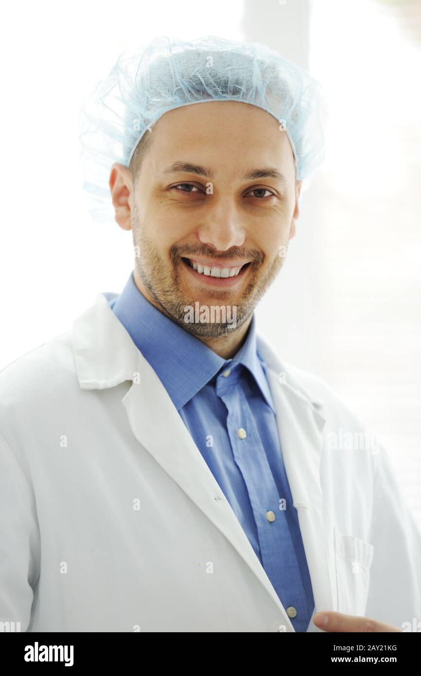 Handsome doctor hi-res stock photography and images - Alamy