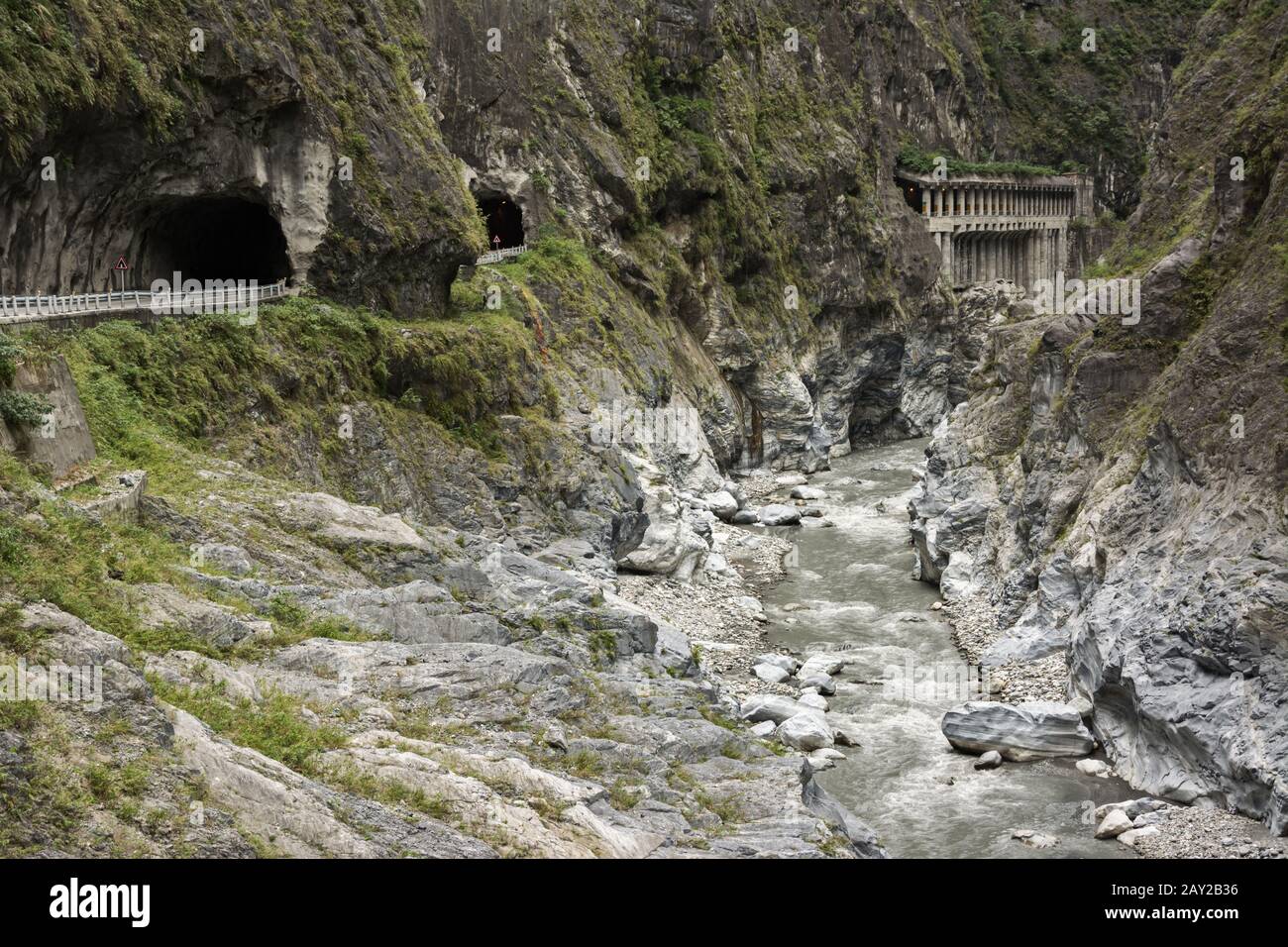 Taroko national park waterfall hi-res stock photography and images - Alamy