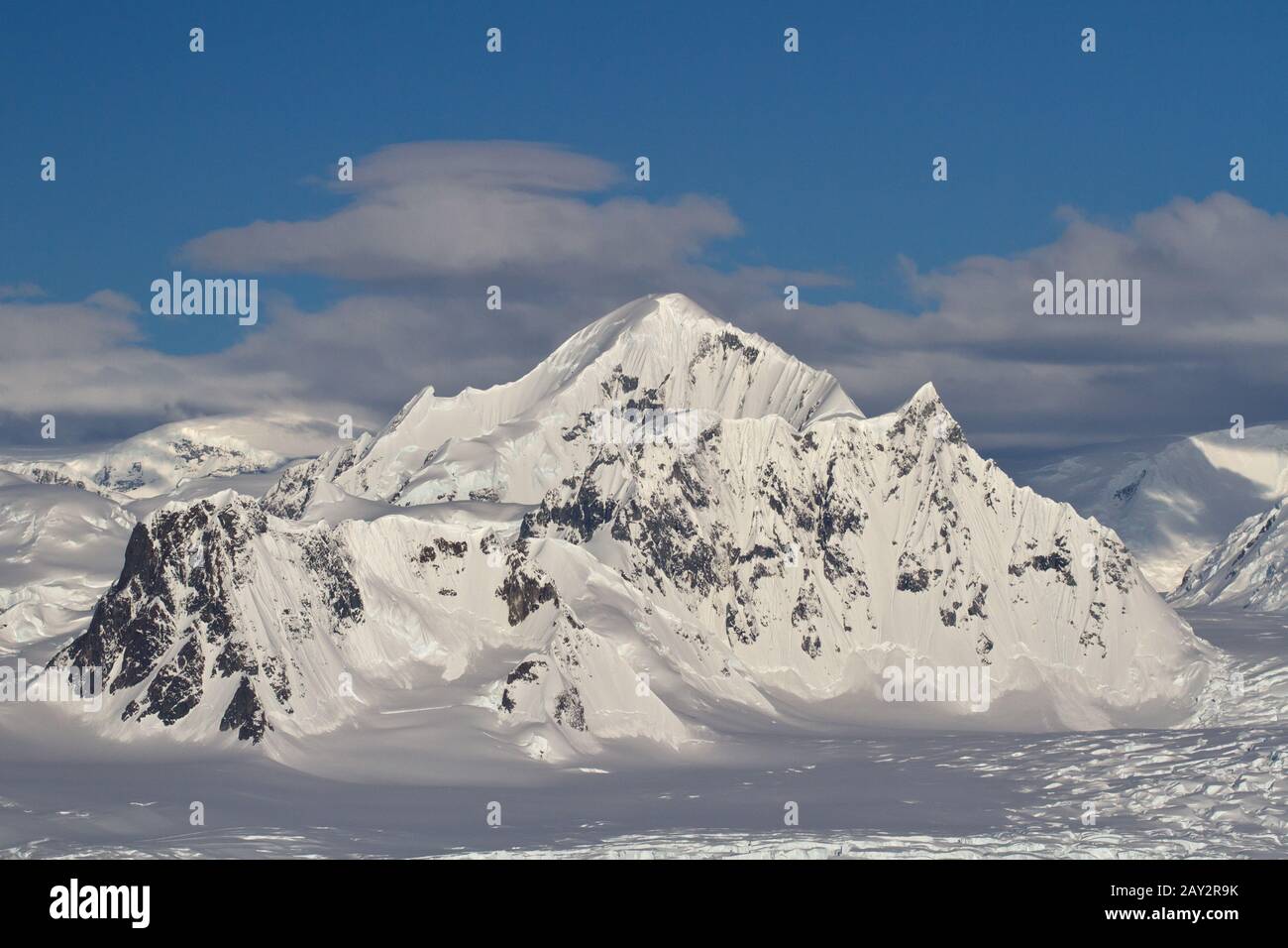 Shackleton Mountain in the mountain range on the Antarctic Peninsula ...
