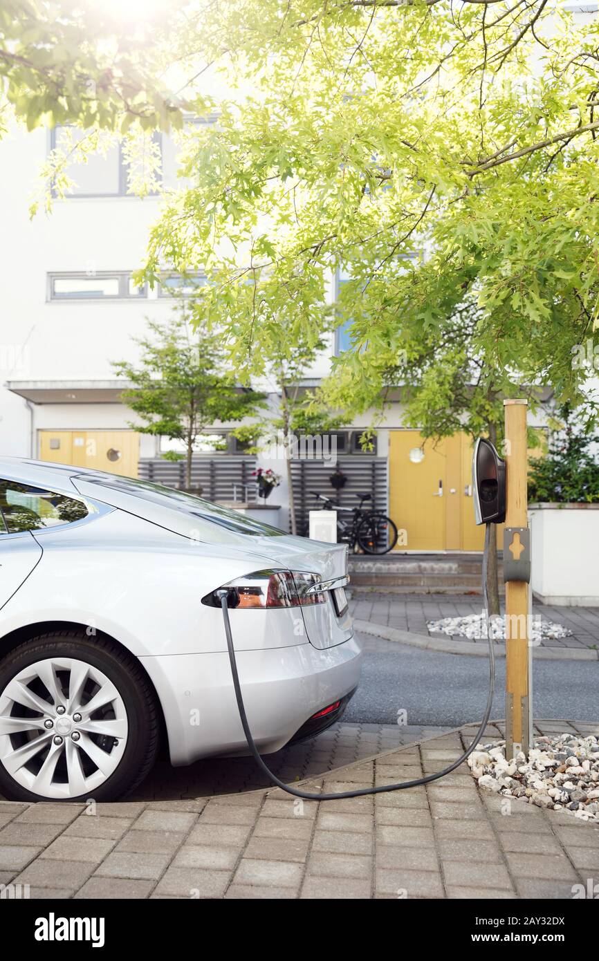 Charging electric car Stock Photo Alamy