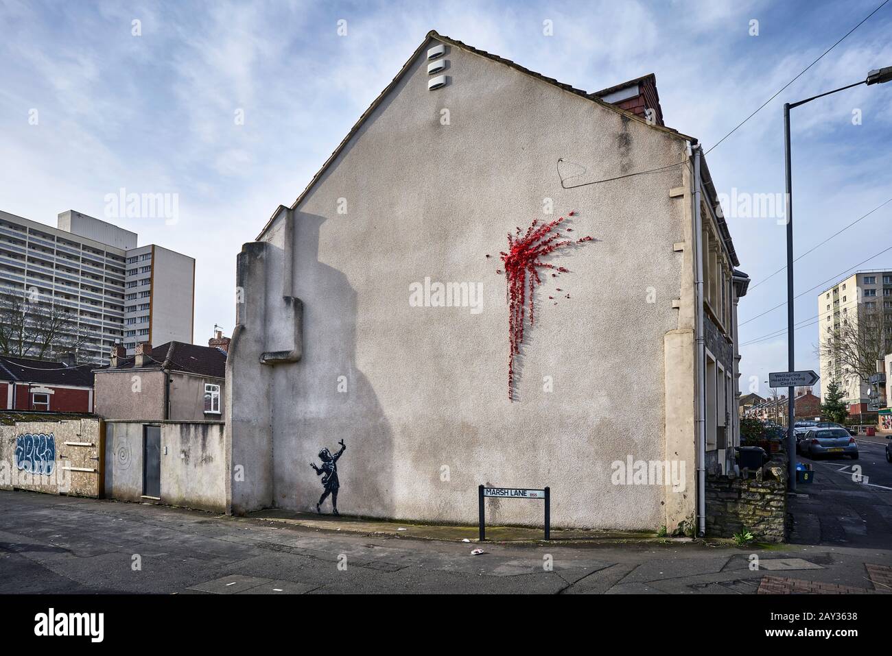 Banksy graffiti bristol hi-res stock photography and images - Alamy