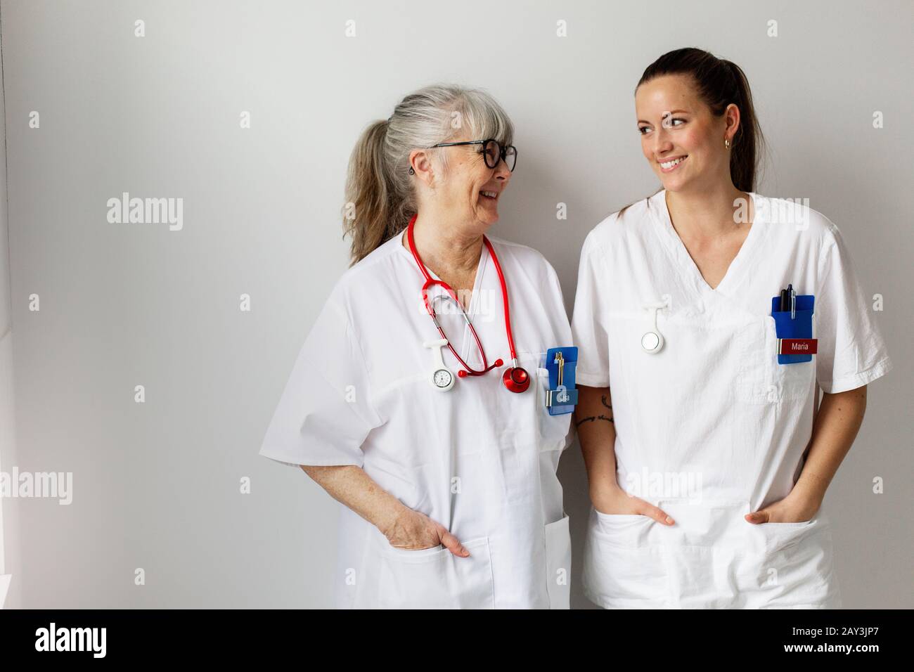 Nursing colleagues hi-res stock photography and images - Alamy