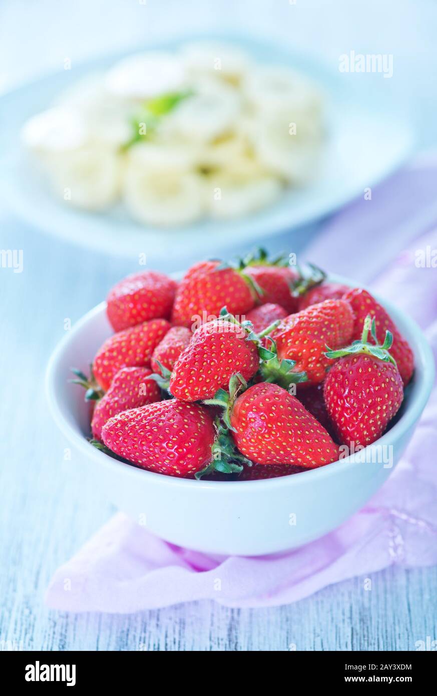 Strawberry jam whole fruit hi-res stock photography and images - Alamy