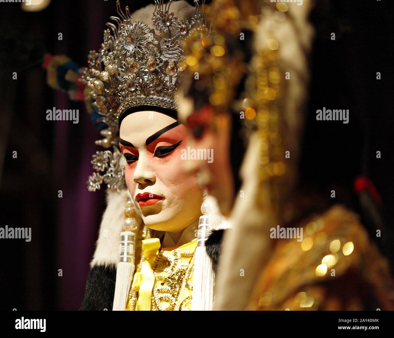 Chinese cantonese opera hi-res stock photography and images - Alamy