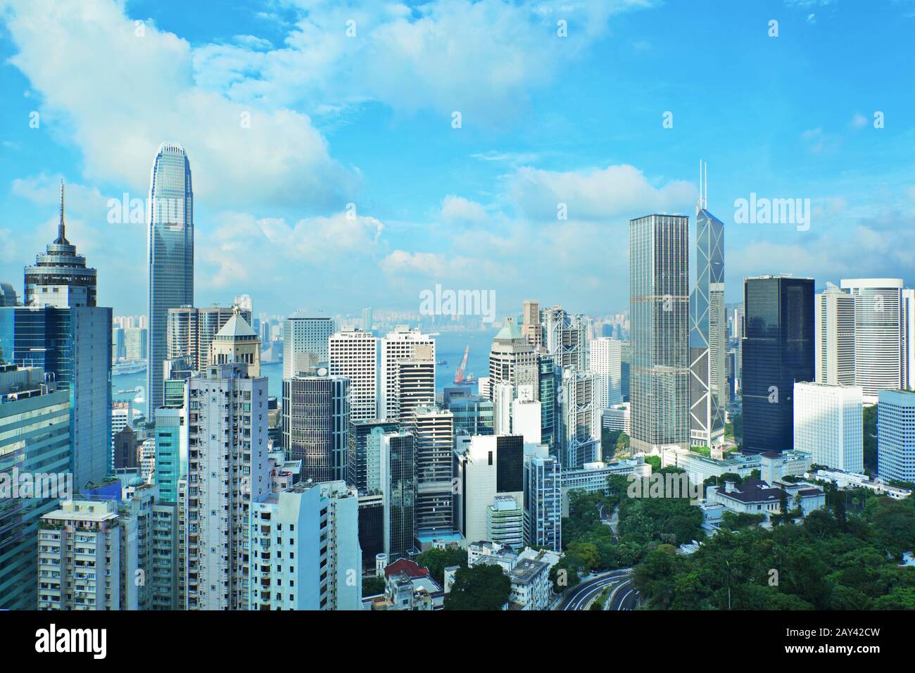 Modern hong kong office hi-res stock photography and images - Alamy