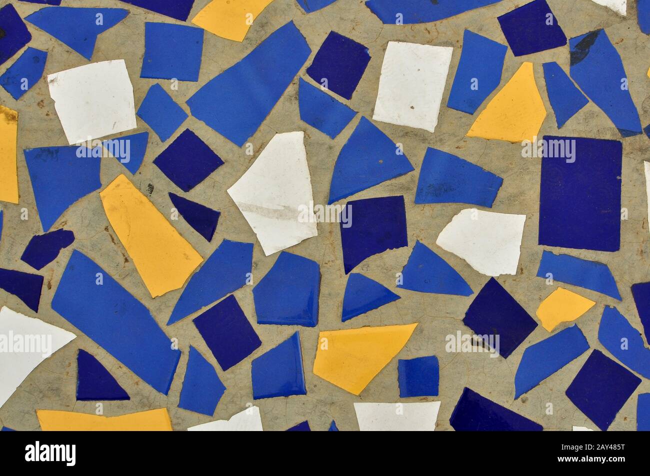 Porcelain mosaic hi-res stock photography and images - Alamy