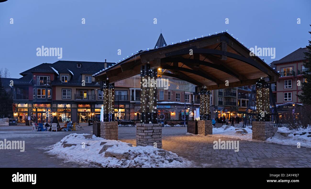 Seasonal lighting, blumination, Blue Mountain Stock Photo Alamy