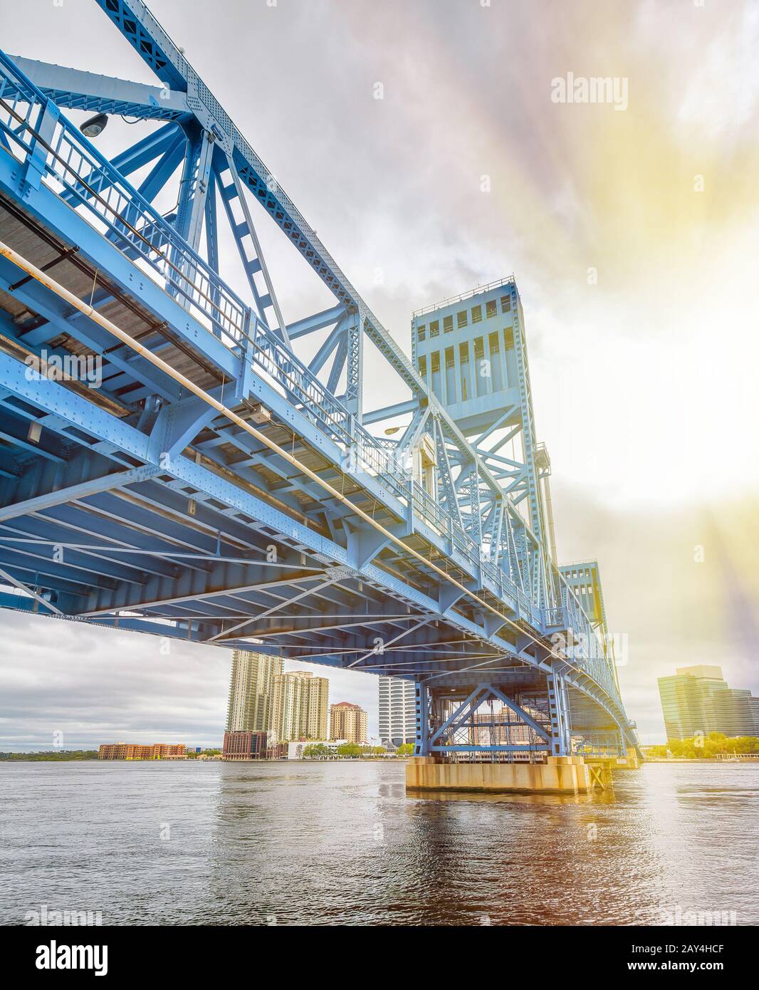 John T. Alsop Jr. Bridge in Jacksonville, FL. It is a bridge crossing the St. Johns River . Stock Photo