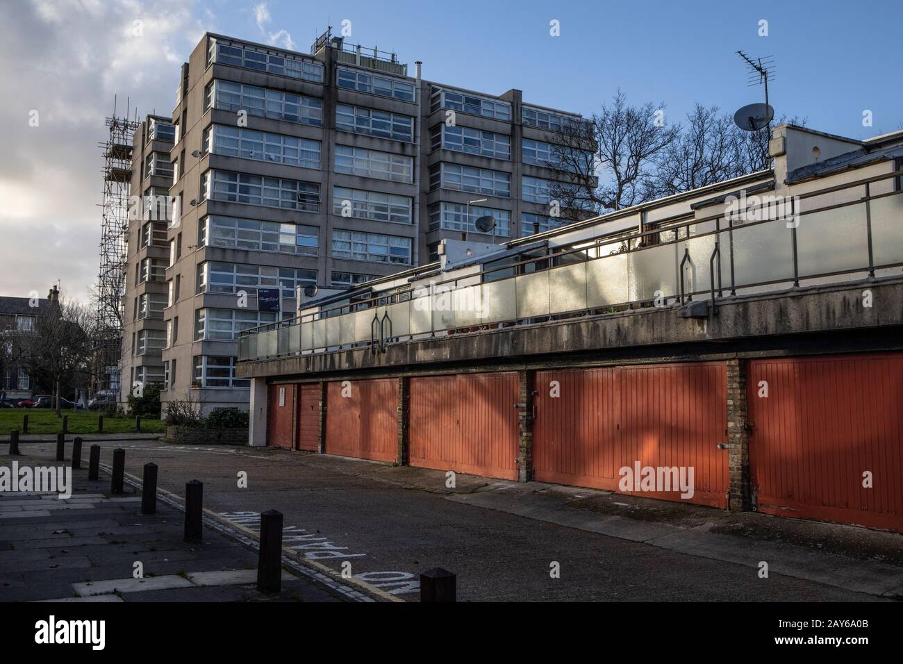 Combe Avenue, Vanbrugh Park Estate, modernist architecture, Greenwich, Southeast london, United Kingdom Stock Photo