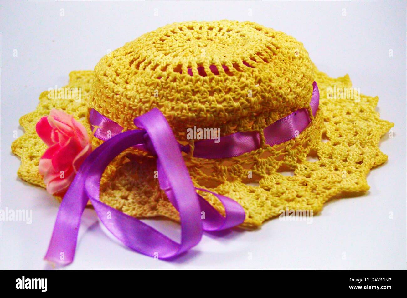 Pink crochet hat hires stock photography and images Alamy