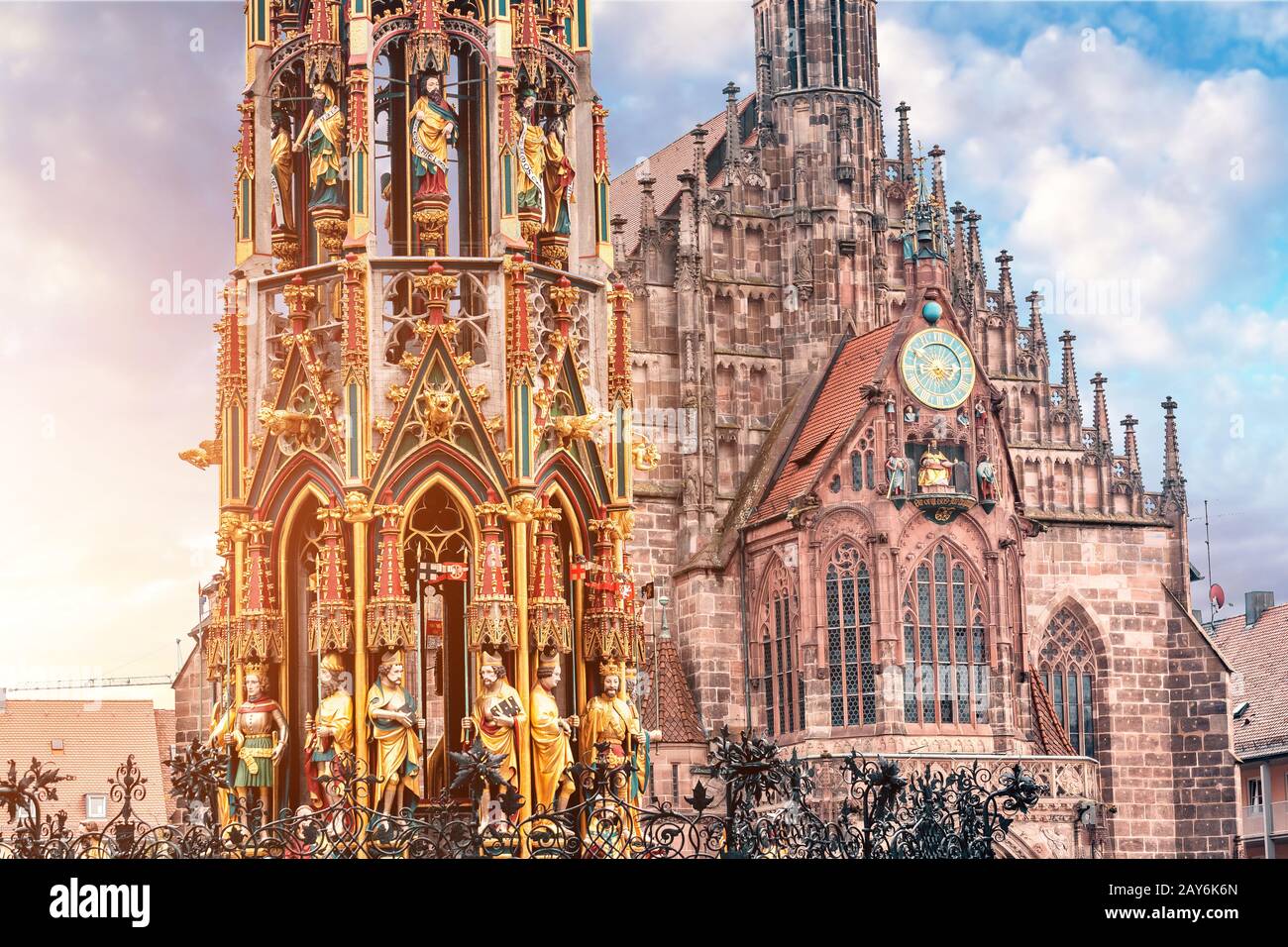Beautiful Fountain and Frauenkirche in Nuremberg Stock Photo Alamy