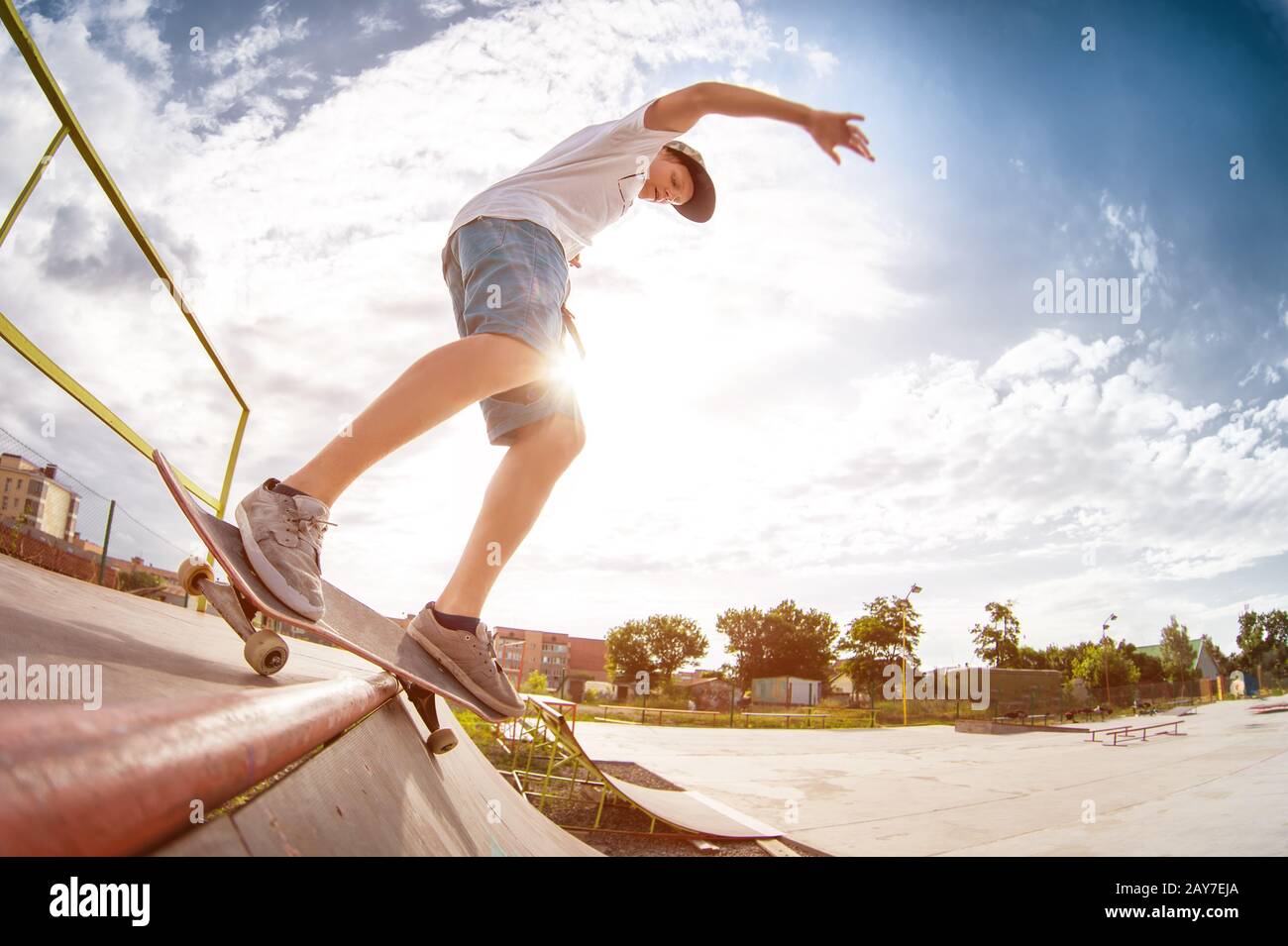 Boy skateboard cap hi-res stock photography and images - Alamy
